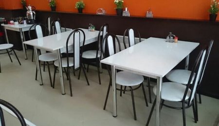 Белые столы в общепите